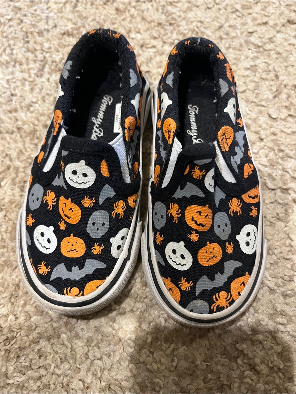 Tommy Bahamas. Toddler size 6. Halloween Shoes.